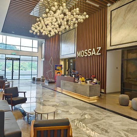 Mossaz Suites Empire City By Starwood Petaling Jaya Exterior foto