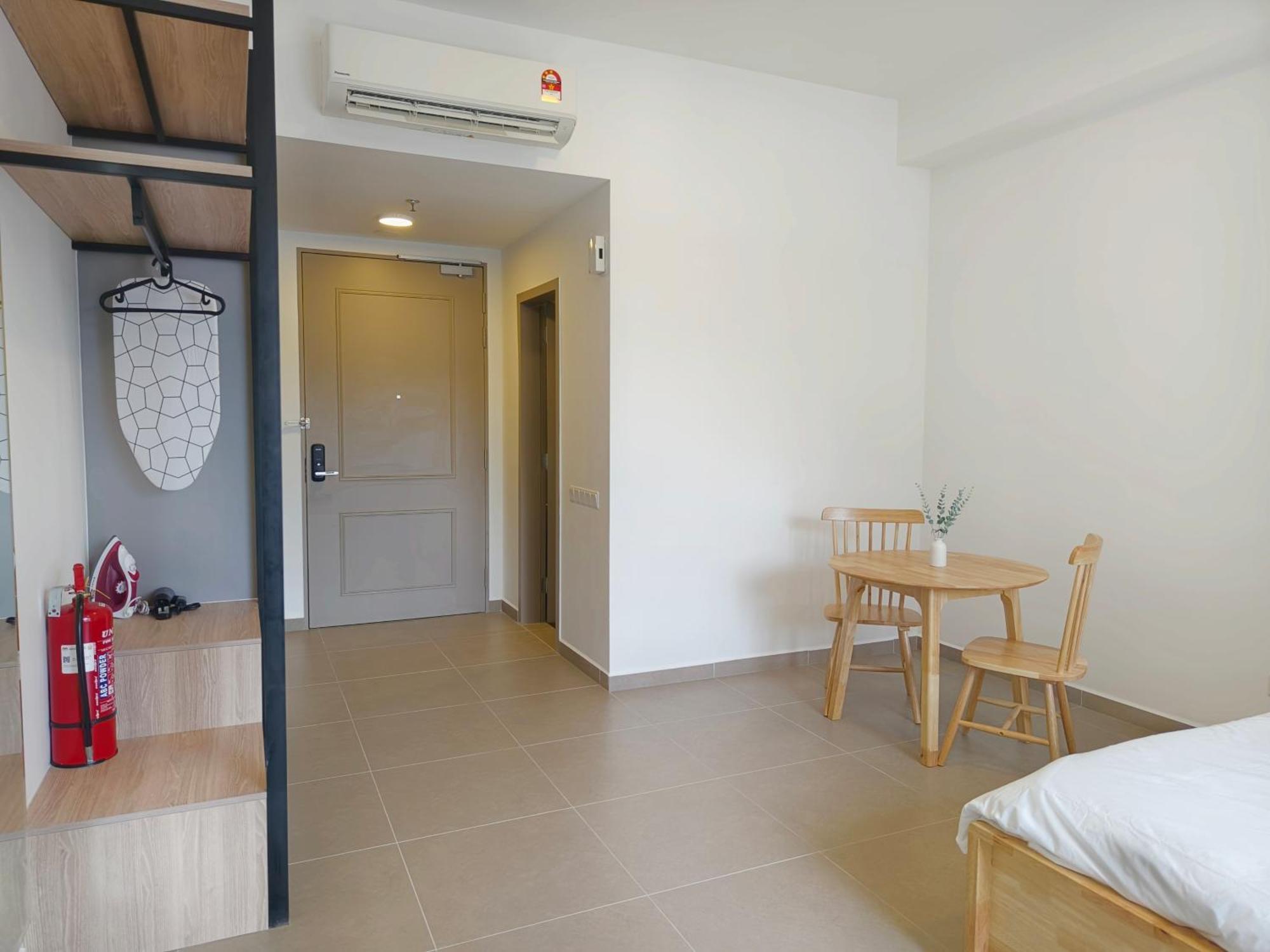 Mossaz Suites Empire City By Starwood Petaling Jaya Exterior foto